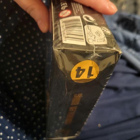 Funko Pop! CHANDLER BING 4-PC BUNDLE with THE RARE RETIRED VAULTED 264 FIGURE - Picture 14 of 16